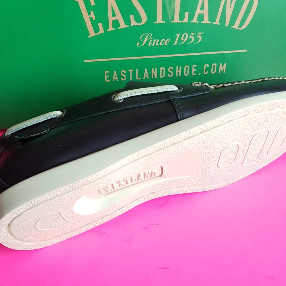 Eastland Seaport boat shoes memory foam Navy leather men 9